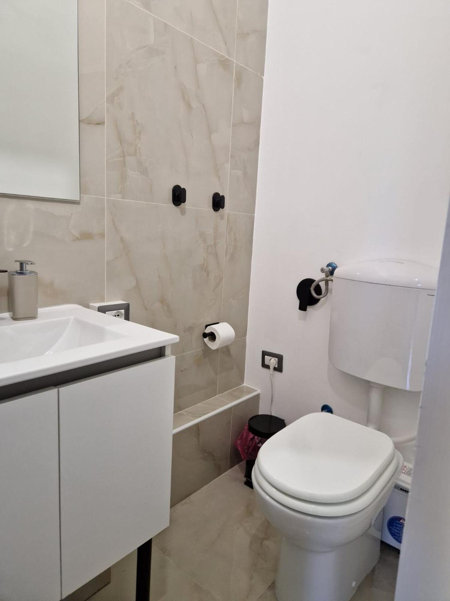 Il Rifugio Di Garibaldi Bed & Breakfast Naples Exterior photo